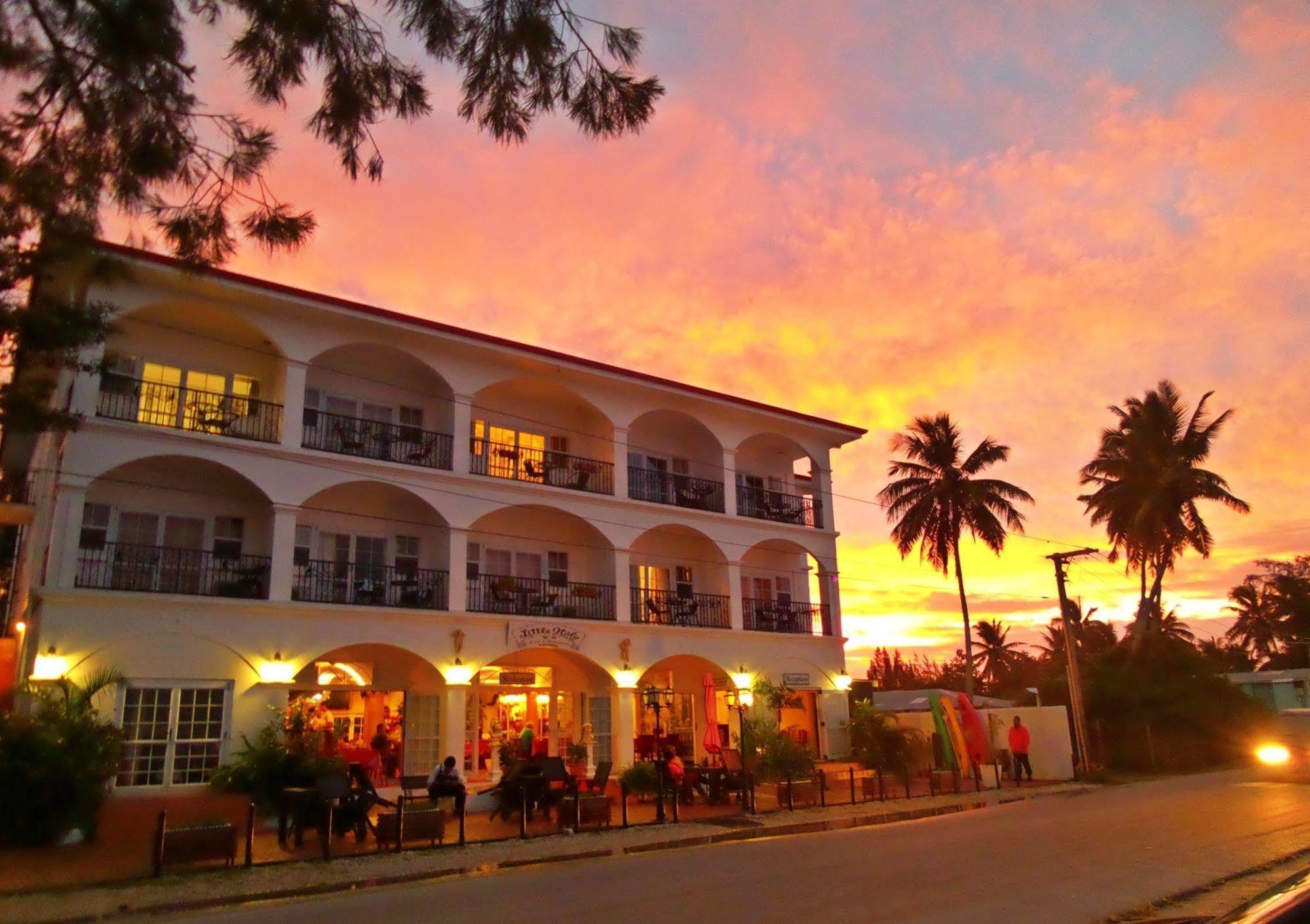 Little Italy Hotel Nuku'alofa Exterior foto